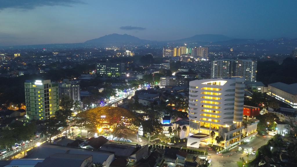 Sensa Hotel Bandung Exterior foto